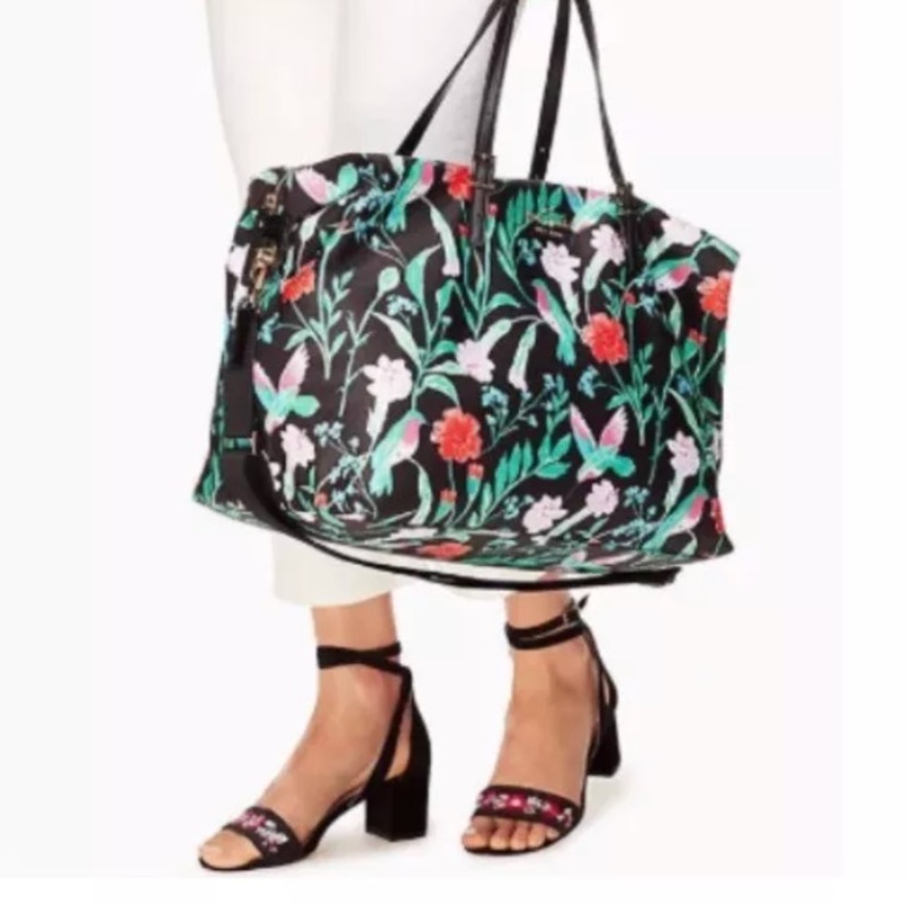 NWT Kate spade Retail-Watson Ln Lyla weekend travel bag